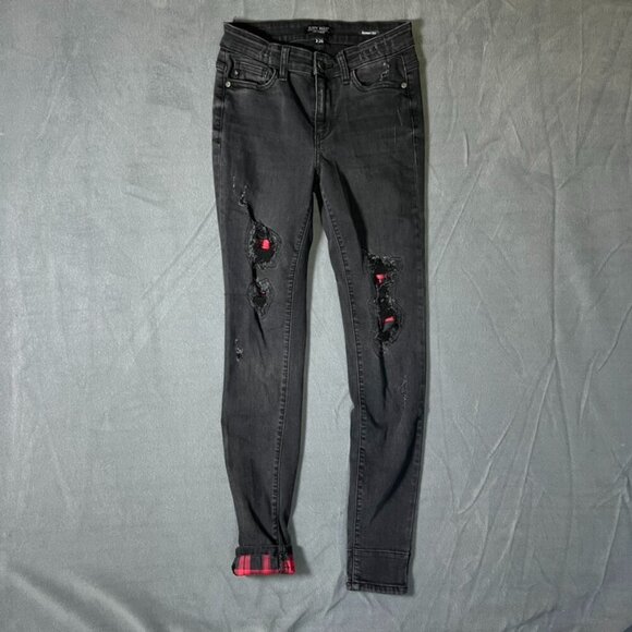 Judy Blue Skinny Fit Peek a Boo Buffalo Plaid Patch Women’s Jeans size 26 - Picture 2 of 12